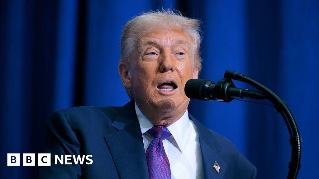 ट्रम्प म्हणतात की इराण करार संपतो की अमेरिका ‘एक पाऊल पुढे’ जाते हे पाहण्यासाठी जगाकडे 10 दिवस आहेत.