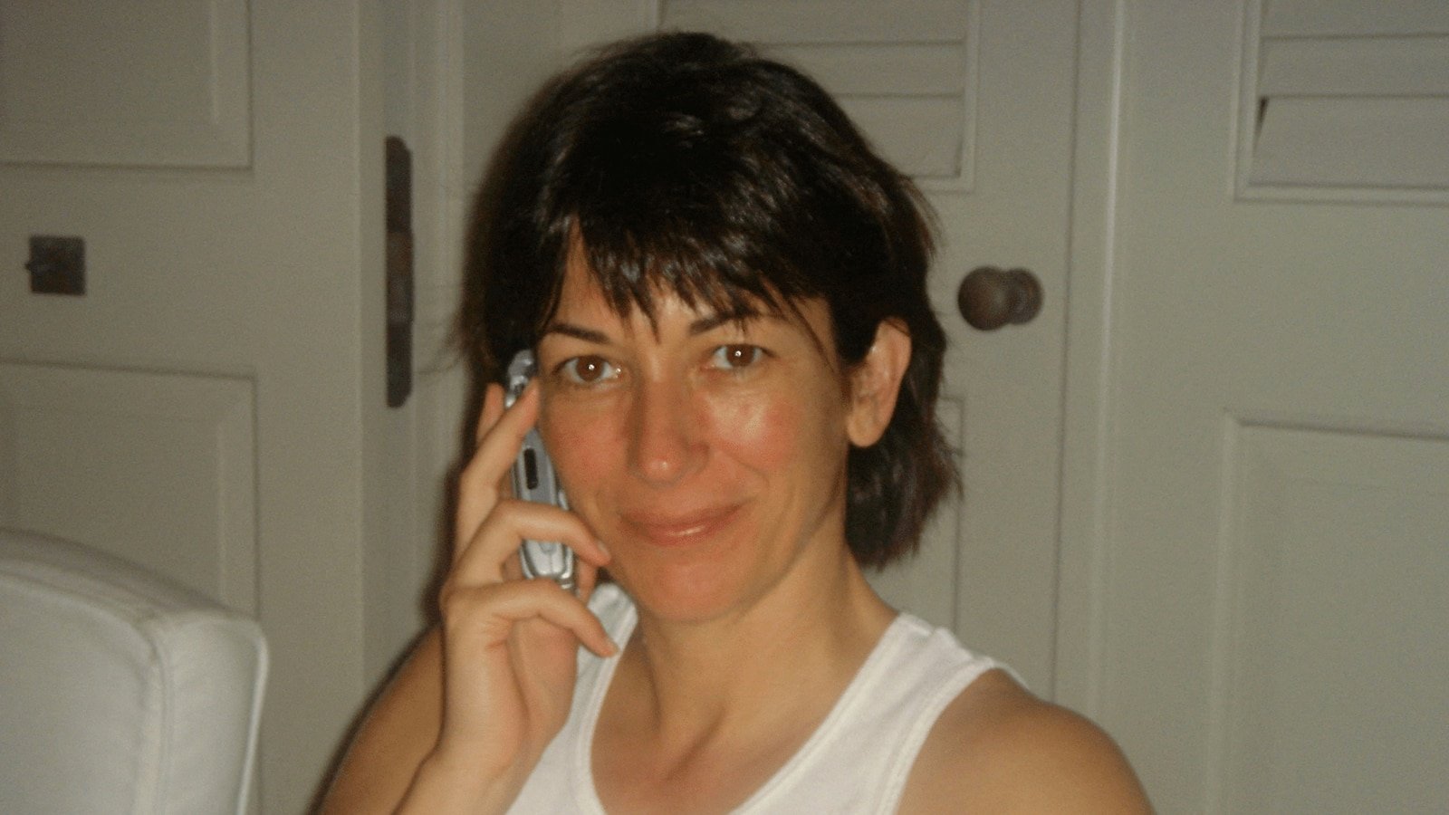 घिसलेन मॅक्सवेलचा भाऊ प्रिन्स अँड्र्यूशी बोलतो, त्याची स्वातंत्र्याची याचिका आणि बरेच काही