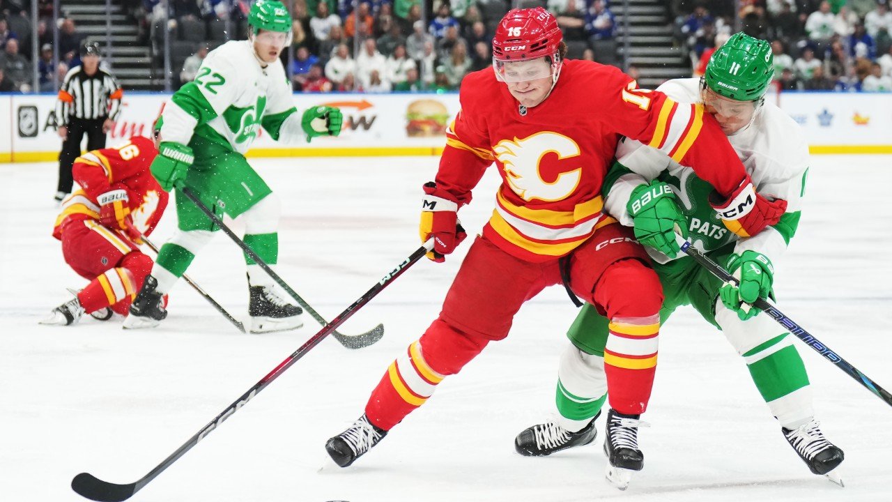 फ्लेम्सला AHL कडून फॉरवर्ड ड्रायडेन हंट आठवतो