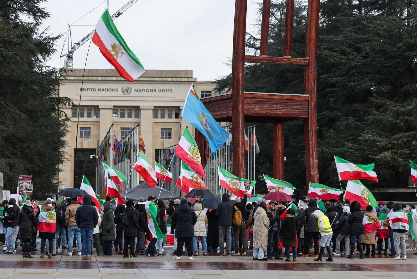 अमेरिका, इराण जिनिव्हा आण्विक चर्चेत ‘मार्गदर्शक तत्त्वांवर’ पोहोचले | संघर्ष