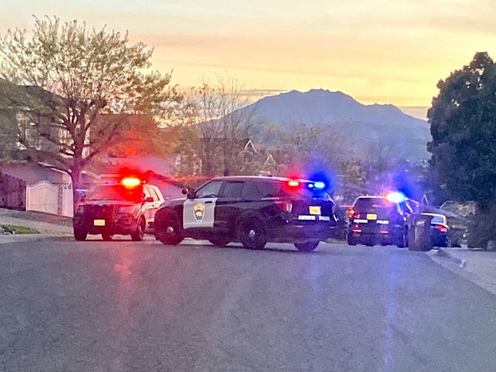 ड्युटीवर असलेल्या दुसऱ्या ईस्ट बे पोलिसाचे दोन महिन्यांपेक्षा कमी कालावधीत अपहरण करण्यात आले होते, डीए म्हणतात