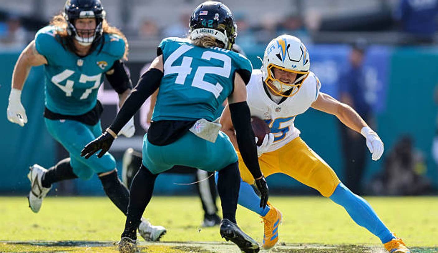 jacksonville-florida-ladd-mcconkey-of-the-los-angeles-chargers-runs-against-andrew-wingard-of.jpg