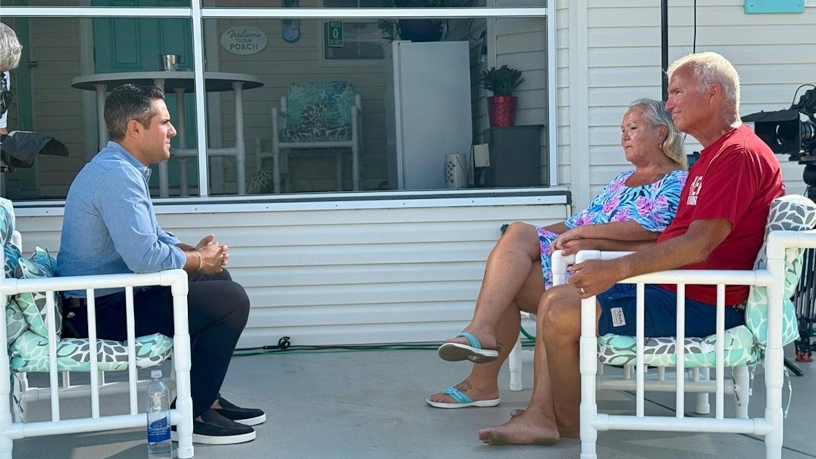 क्रूझवर ‘संशयास्पद’ म्हणून मरण पावलेल्या 18 वर्षीय सावत्र भावाचे कुटुंब बोलतात