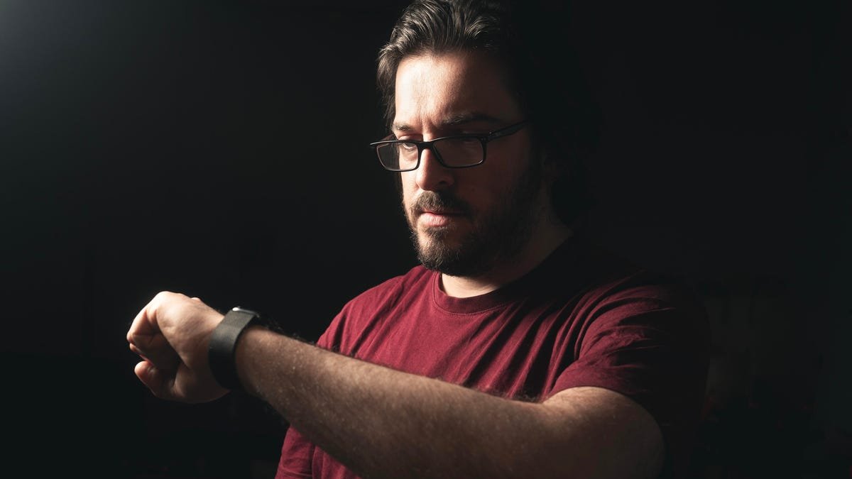 माझ्या आरोग्याची चिंता म्हणजे मी Apple किंवा Samsung स्मार्टवॉच वापरणार नाही. आणि इथे का आहे