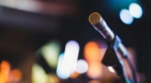 स्टारडम तंबूने या आठवड्यात कॅलिप्सोनियन्सना हायलाइट केले, आगामी कॅलिप्सो उपांत्य फेरीतील पुढील एलिमिनेशनपूर्वी