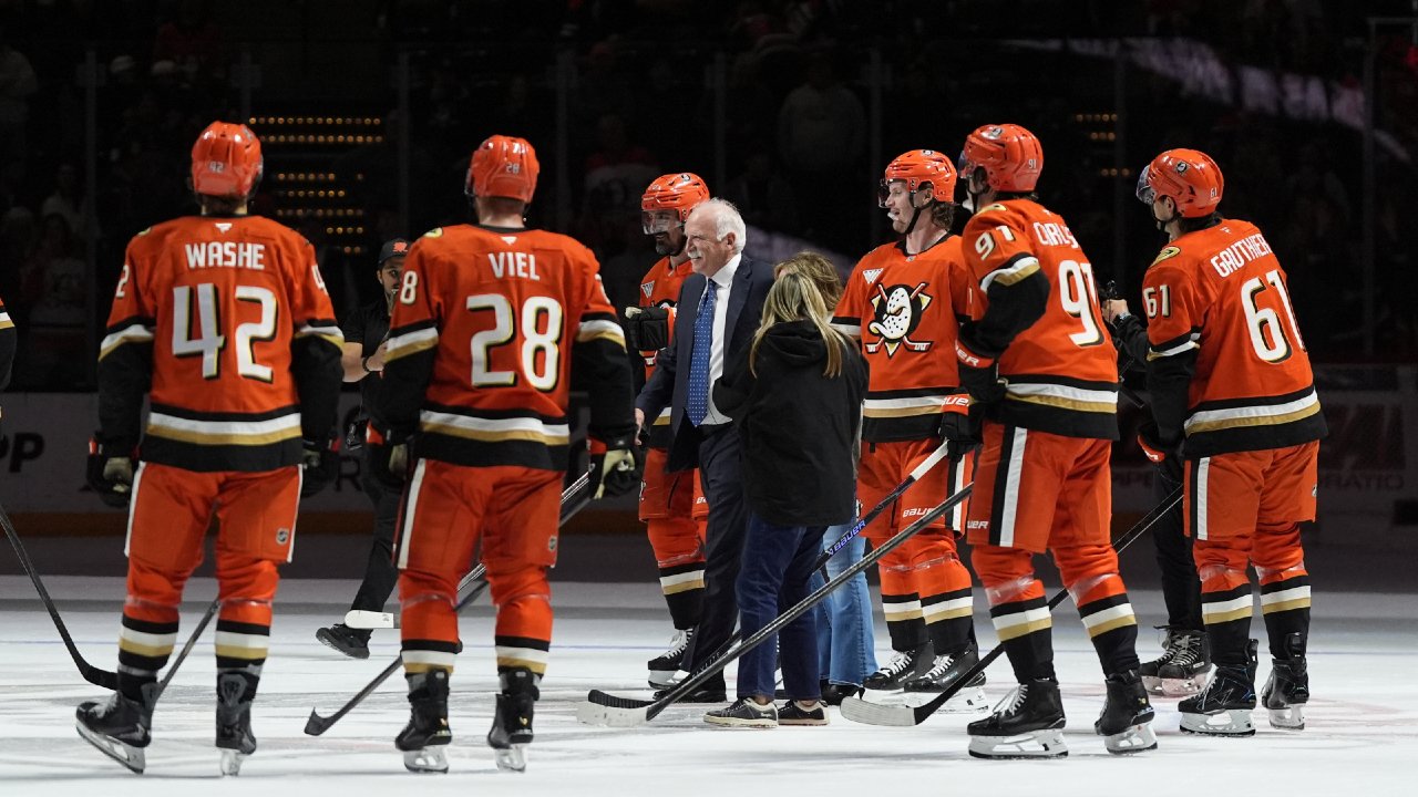 जोएल क्वेनेव्हिलने ऑइलर्सवर डक्सच्या विजयात कारकिर्दीतील 1,000 वा विजय मिळवला