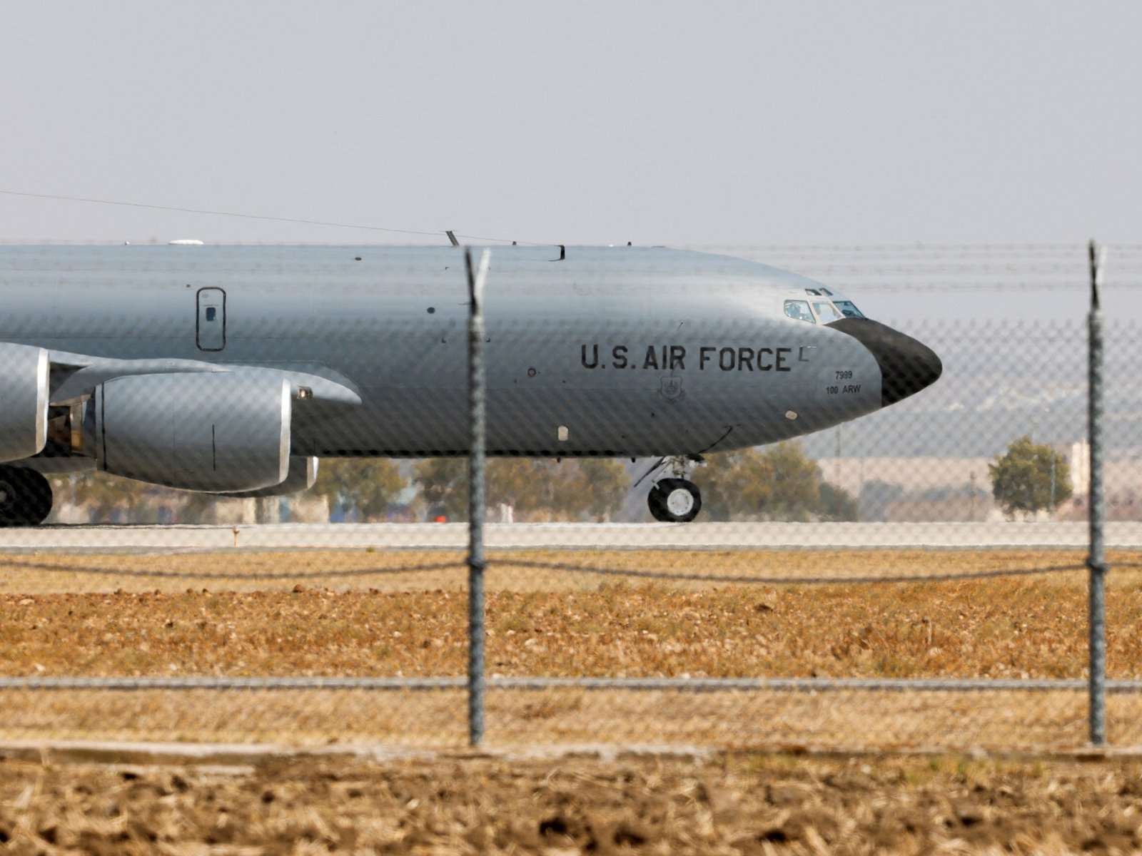 इराणच्या लष्करी बातम्यांवर हल्ला करण्यासाठी अमेरिकेच्या तळांचा वापर करण्यास स्पेनने नकार दिला आहे