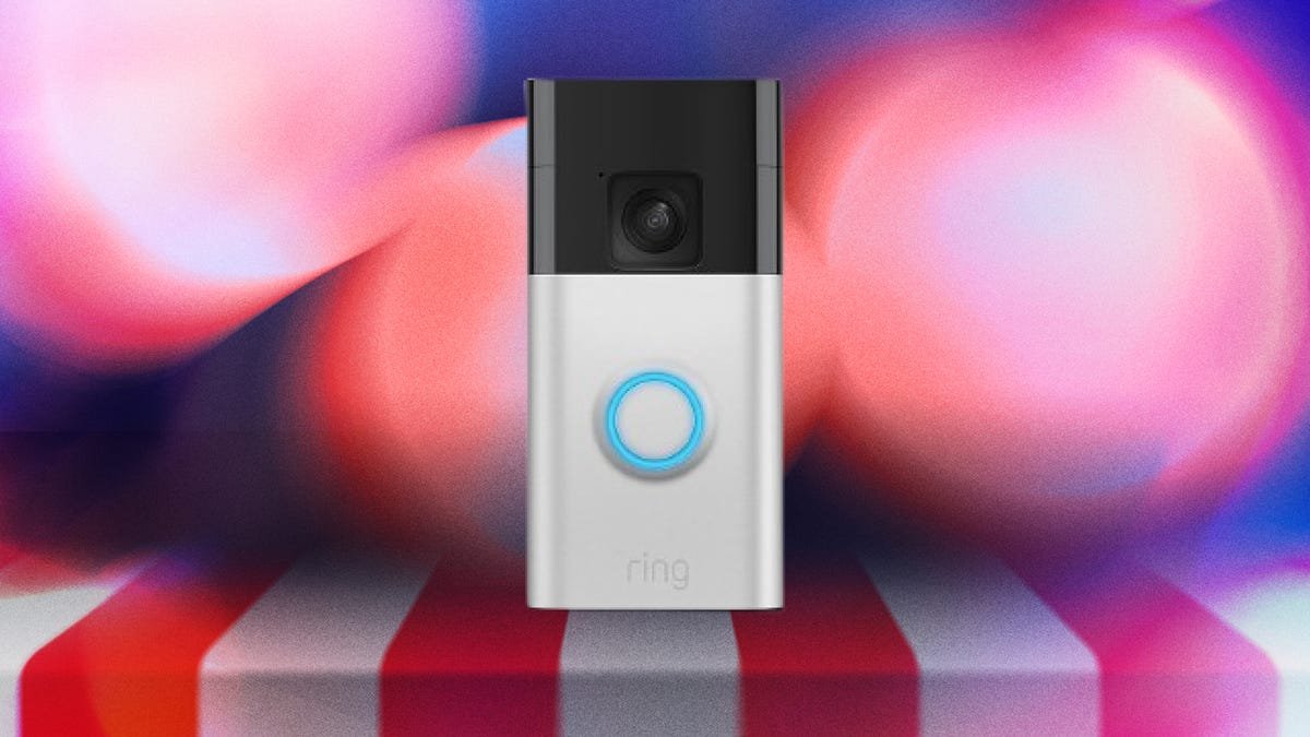 सुपर बाउलच्या घोषणेच्या काही दिवसांनंतर, सेन्सॉरशिपच्या चिंतेमध्ये रिंगने हर्ड भागीदारी रद्द केली