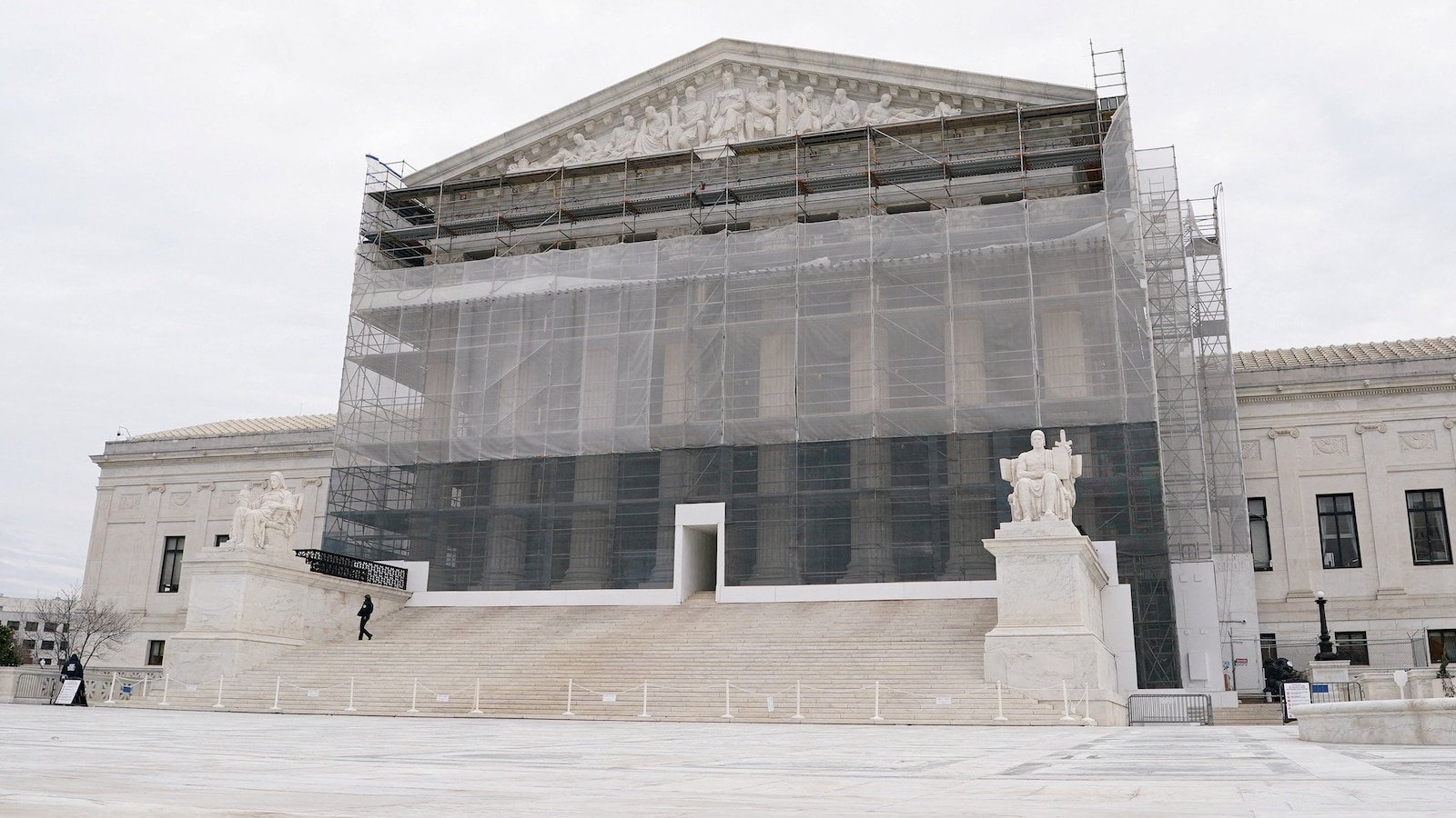सुप्रीम कोर्टाने ट्रम्पचे बहुतेक शुल्क रद्द केले