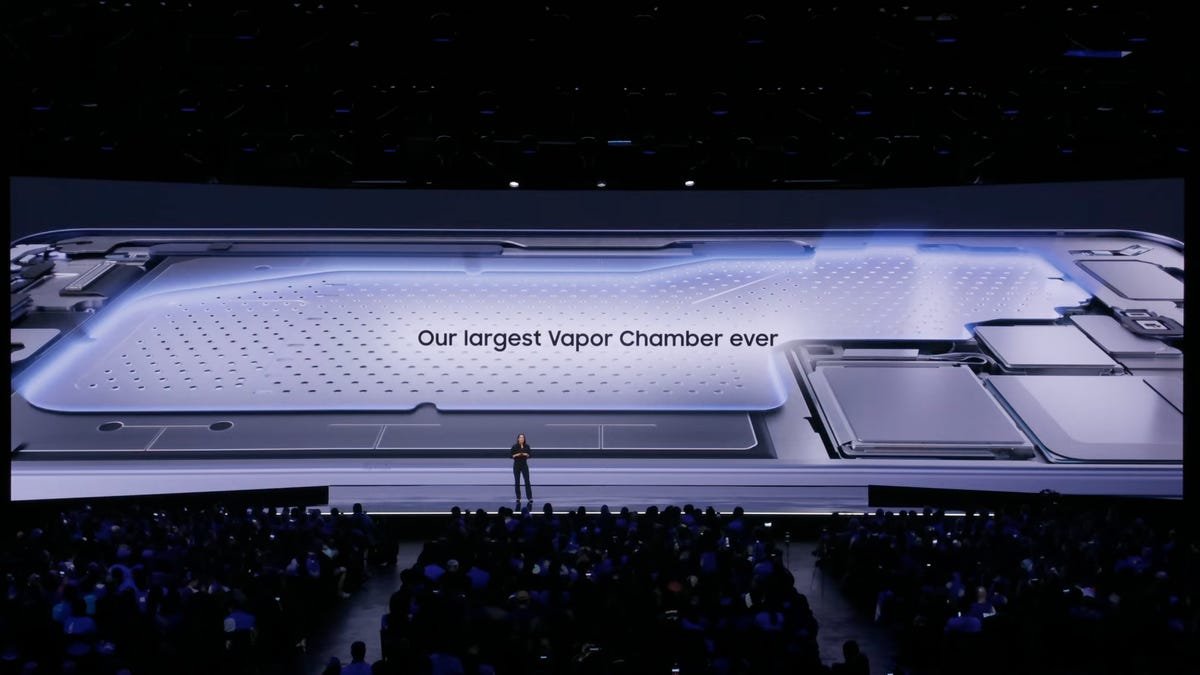 Galaxy S26 Ultra कूलिंग तंत्रज्ञान सुधारते, त्यामुळे तुम्ही तुमचा फोन जास्त काळ वापरू शकता