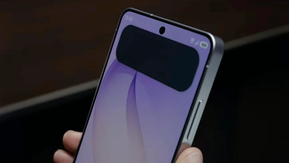 Galaxy S26 Ultra ची प्रायव्हसी स्क्रीन शोल्डर ब्राउझिंगला भूतकाळातील गोष्ट बनवते