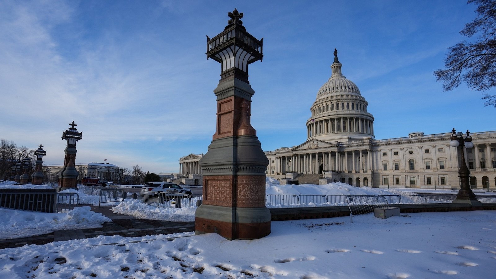 जेफ्रीज: डेमोक्रॅट्सनी सरकारी निधी बिलाला विलंब केल्यानंतर डीएचएसमध्ये ‘नाटकीय सुधारणा’ केली पाहिजे