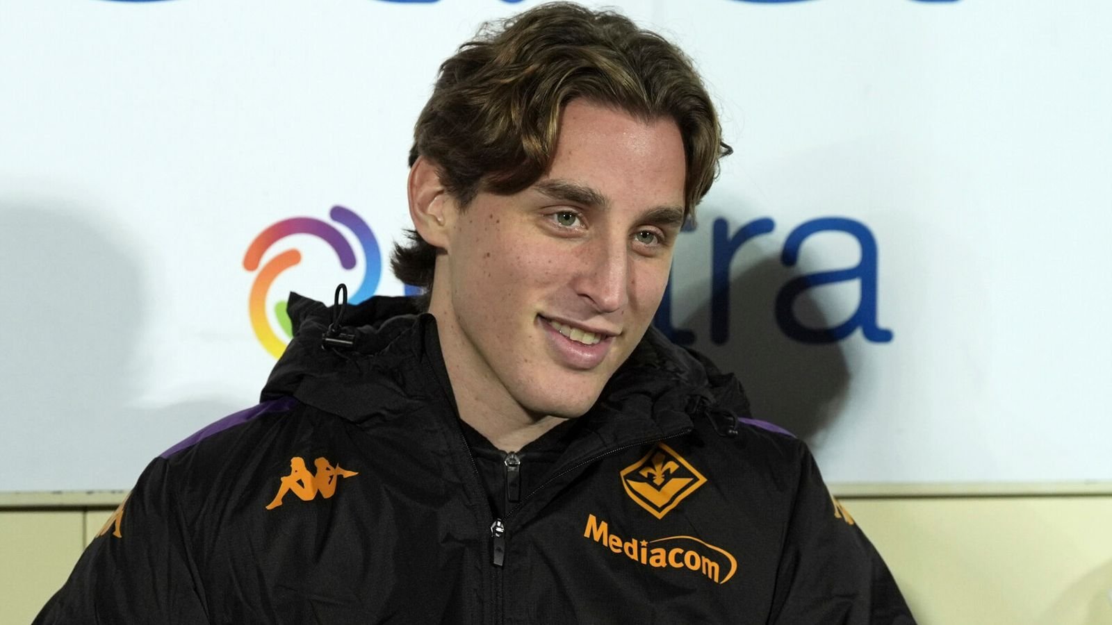 एडोआर्डो बोव्ह मुलाखत: नवीन वॅटफोर्ड स्वाक्षरीने विमानतळावर जियानलुका नानीशी झालेल्या संधीमुळे त्याला चॅम्पियनशिप क्लबमध्ये कसे नेले याची चर्चा केली. फुटबॉल बातम्या