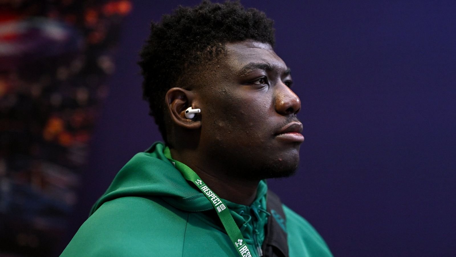 एडविन एडोग्बो: वर्णद्वेषी अत्याचारामुळे आयर्लंड पदार्पणाचे नुकसान होईल, जॉनी सेक्स्टन म्हणतात | रग्बी युनियन बातम्या