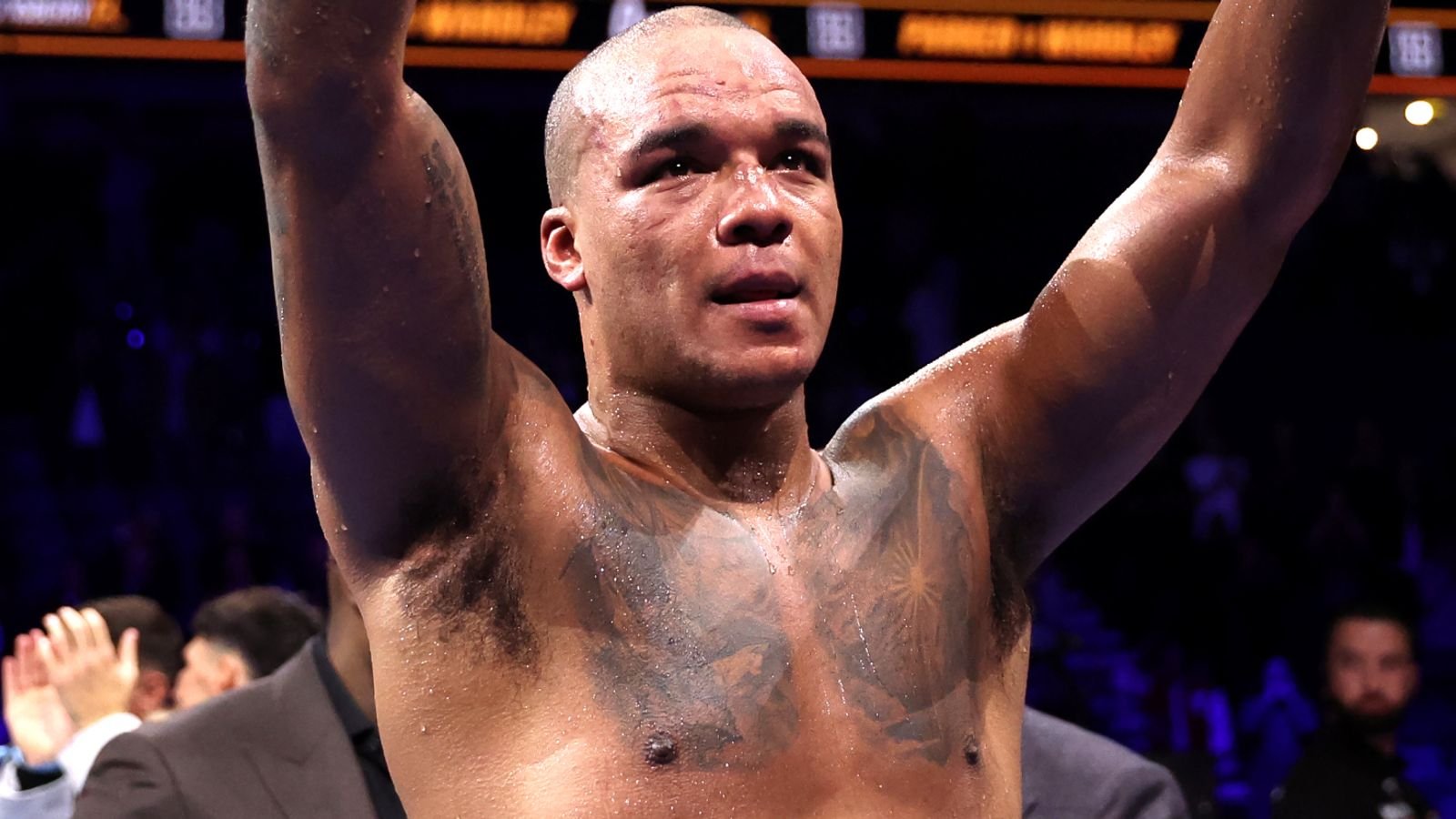 डिलियन व्हायटे यांना अपेक्षा आहे की ऑलेक्झांडर उसिकने फॅबियो वॉर्डलीला निर्विवाद हेवीवेट वर्ल्ड चॅम्पियन होण्यासाठी एक शॉट दिला आहे. बॉक्सिंग बातम्या