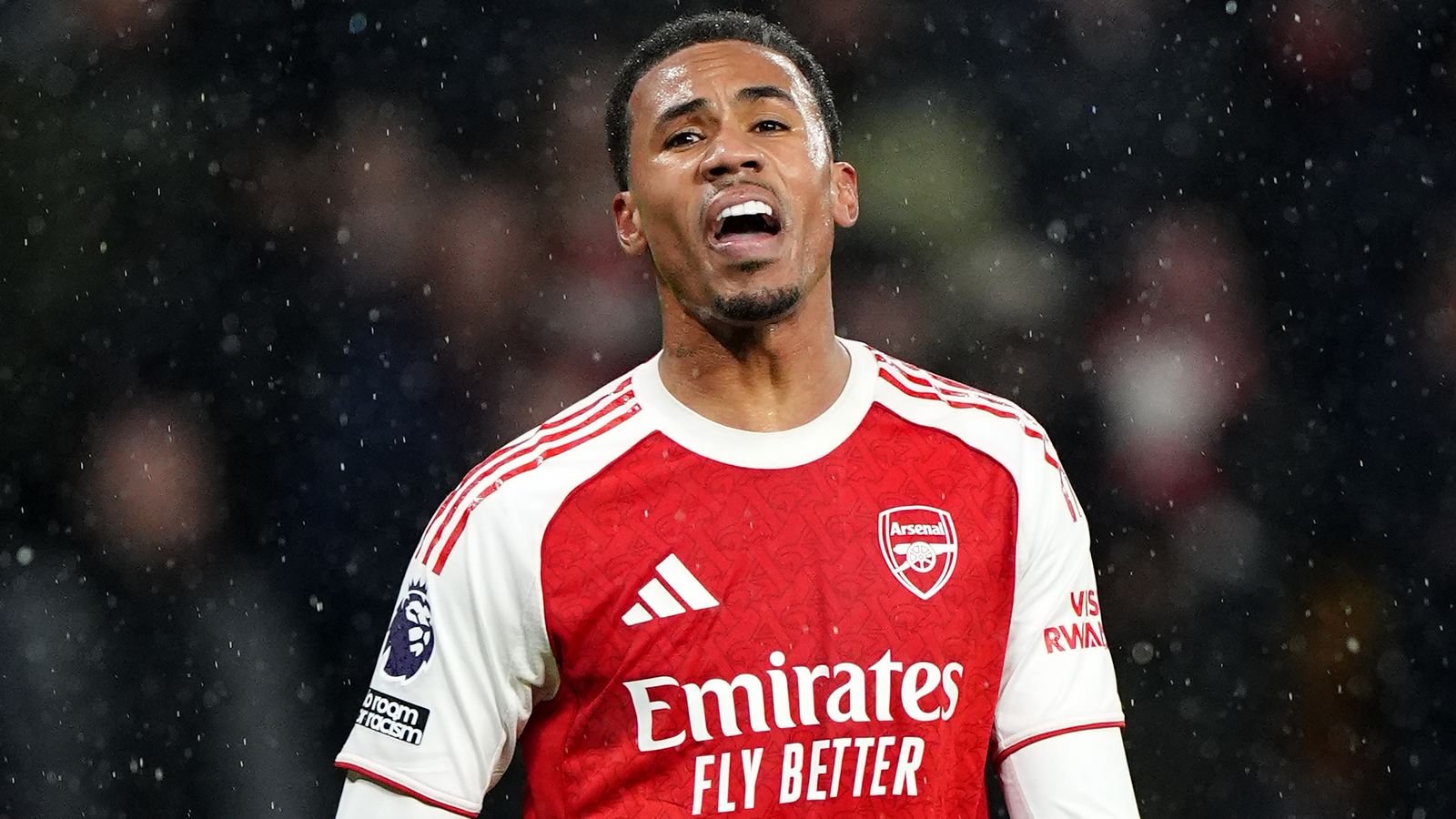 लांडगे 2 – 2 आर्सेनल