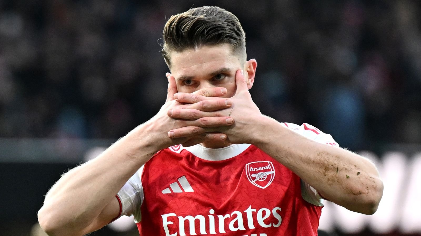 व्हिक्टर जिओकेरेस आर्सेनलसाठी ‘सर्वोच्च स्तरावर’ मारत आहे, मिकेल आर्टेटा म्हणतात | फुटबॉल बातम्या