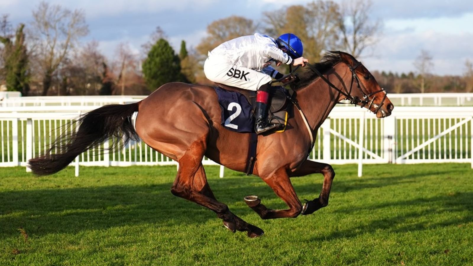 आज स्काय स्पोर्ट्स रेसिंगवर: पॉटरच्या चार्मने फॉन्टवेल येथे नॅशनल स्पिरिट गोल्डवर हेअरफोर्डसह रविवारी थेट बाजी मारली | रेसिंग बातम्या