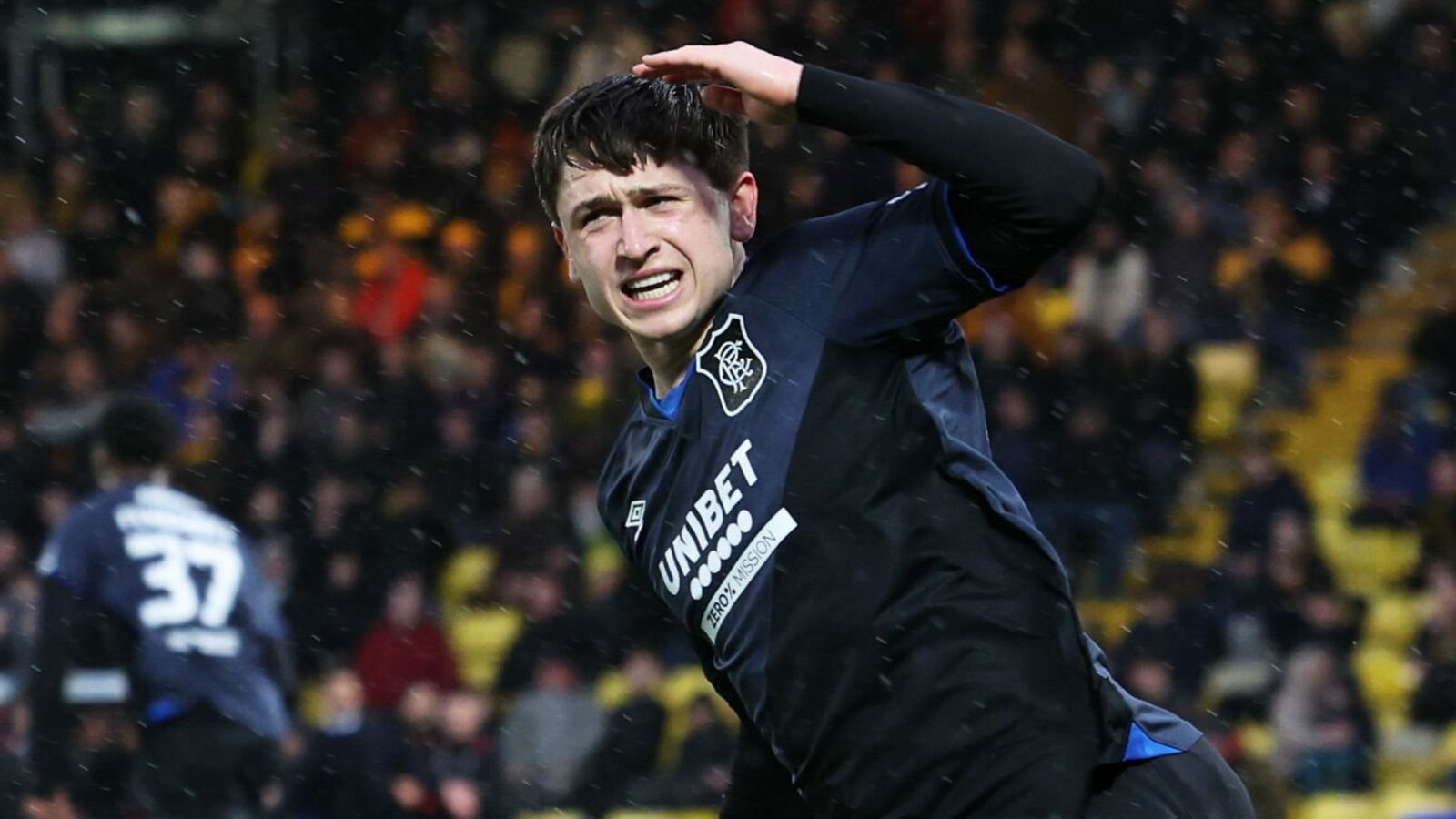 लिव्हिंग्स्टन 2 – 2 रेंजर्स