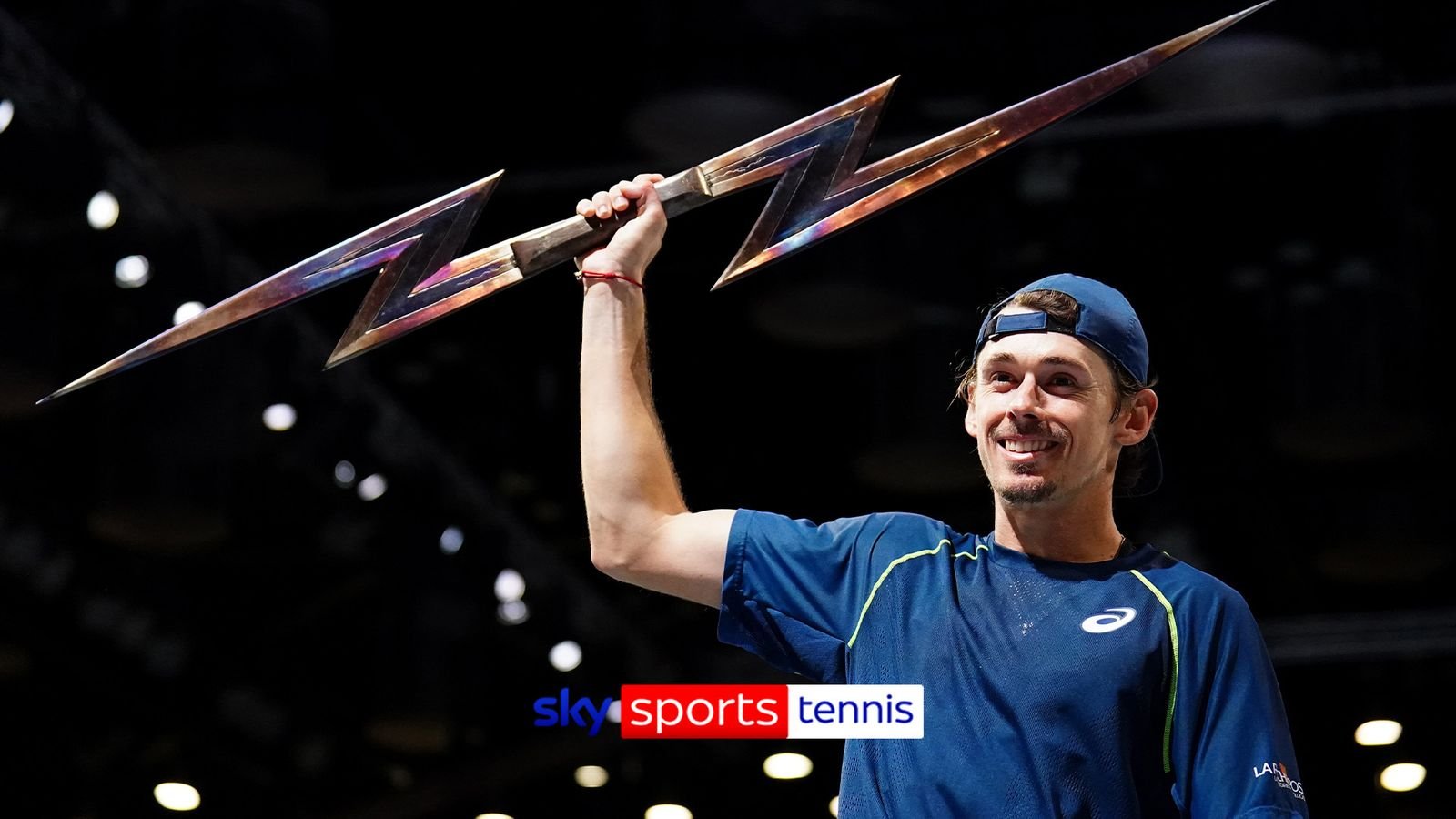 स्पष्ट केले: UTS पारंपारिक टेनिसपेक्षा कसे वेगळे आहे