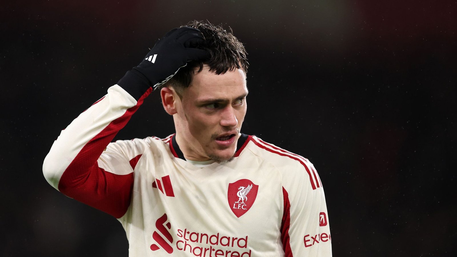 थेट समालोचन – लांडगे विरुद्ध लिव्हरपूल