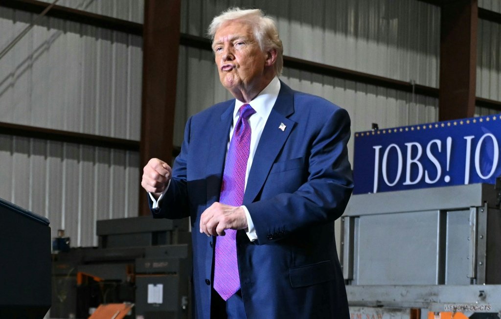 एलियन्सची माहिती जाहीर करण्याचे आदेश देणार असल्याचे ट्रम्प यांनी म्हटले आहे