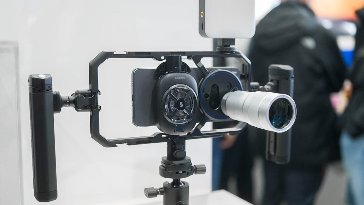 Vivo’s X300 Ultra चे उद्दिष्ट तुम्हाला हॉलीवूडच्या स्टारडमपर्यंत नेण्याचे आहे