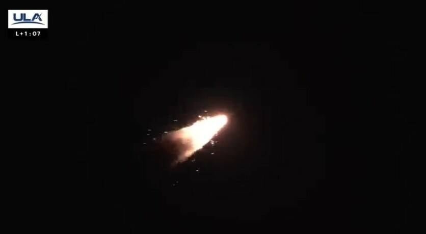 बूस्टर विसंगतीनंतर व्हल्कन सेंटॉर कक्षेत पोहोचतो. रेकॉर्ड