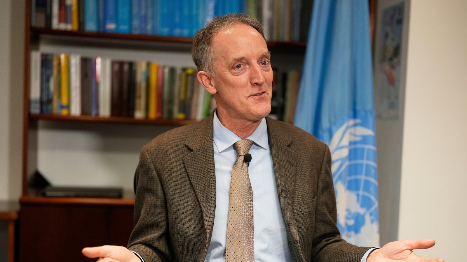 कोलंबियातील मानवाधिकारांची परिस्थिती घसरत आहे, राष्ट्र निवडणुकीकडे जात असताना संयुक्त राष्ट्राने इशारा दिला आहे