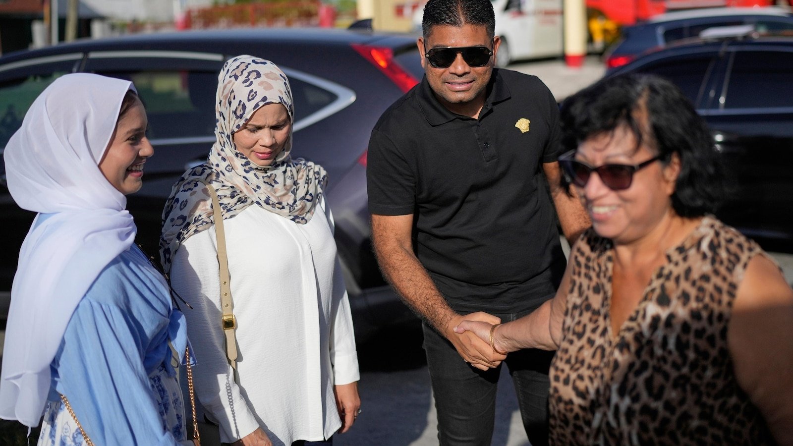 विरोधी पक्षनेते म्हणून निवडून आलेल्या गयानी व्यावसायिकाला अमेरिकेच्या प्रत्यार्पणाला सामोरे जावे लागले