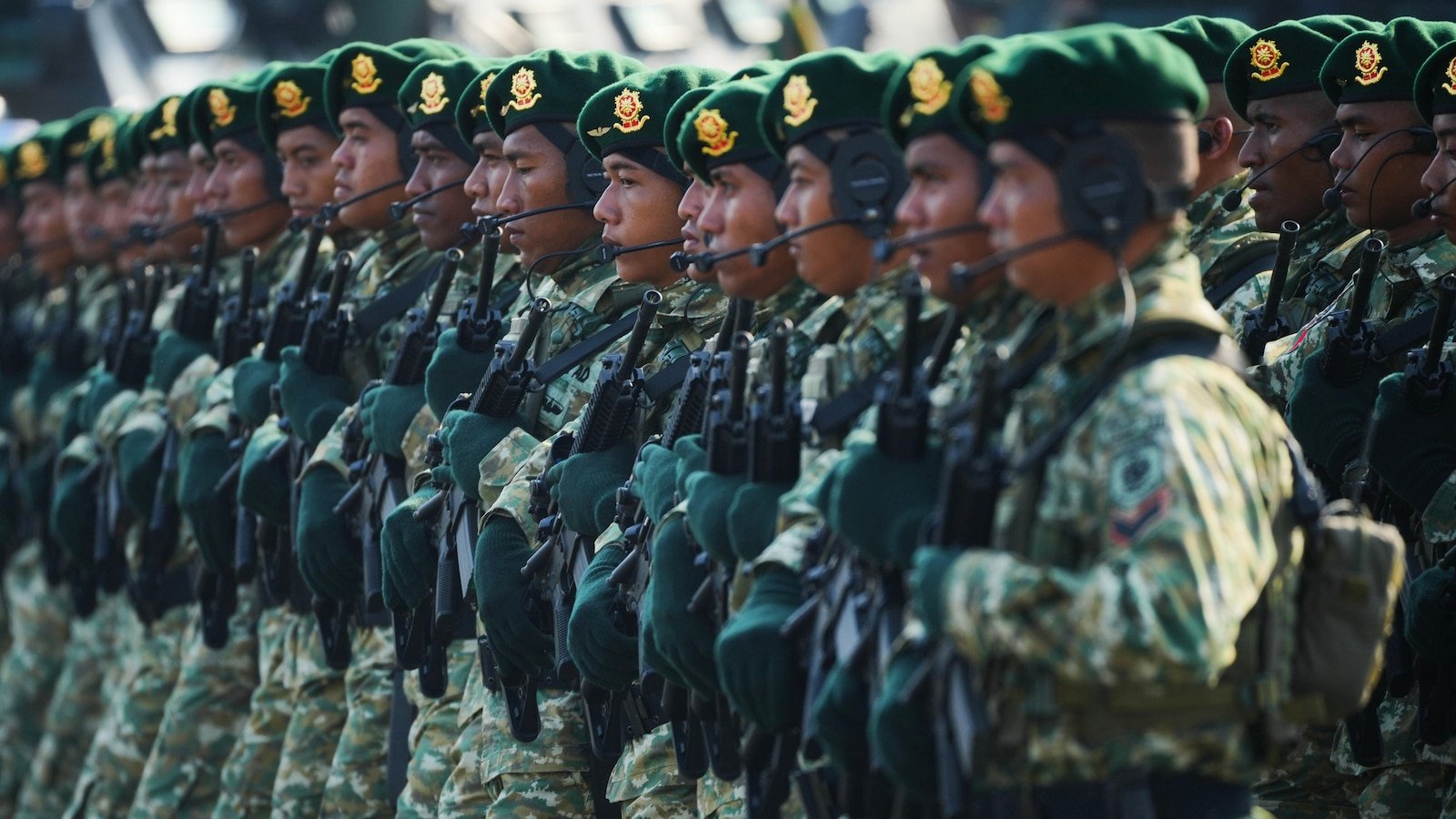 इंडोनेशियाने गाझा शांतता सैन्यासाठी पहिल्या दृढ वचनबद्धतेनुसार 8,000 पर्यंत सैन्य तयार केले