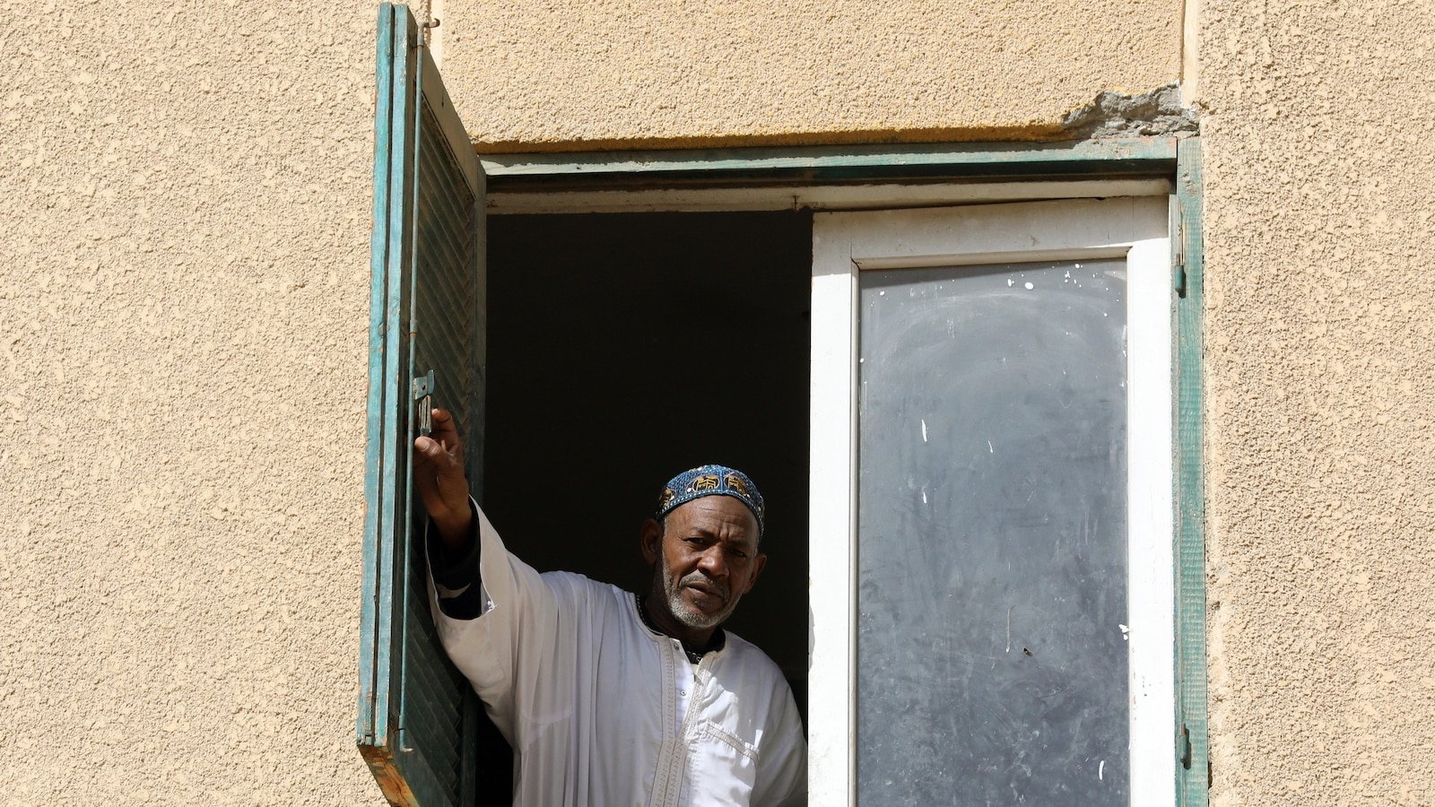 सुदानमधील युद्धामुळे धर्मादाय स्वयंपाकघरातील कामगारांना विस्थापित कुटुंबांना आहार देण्यास धोका आहे