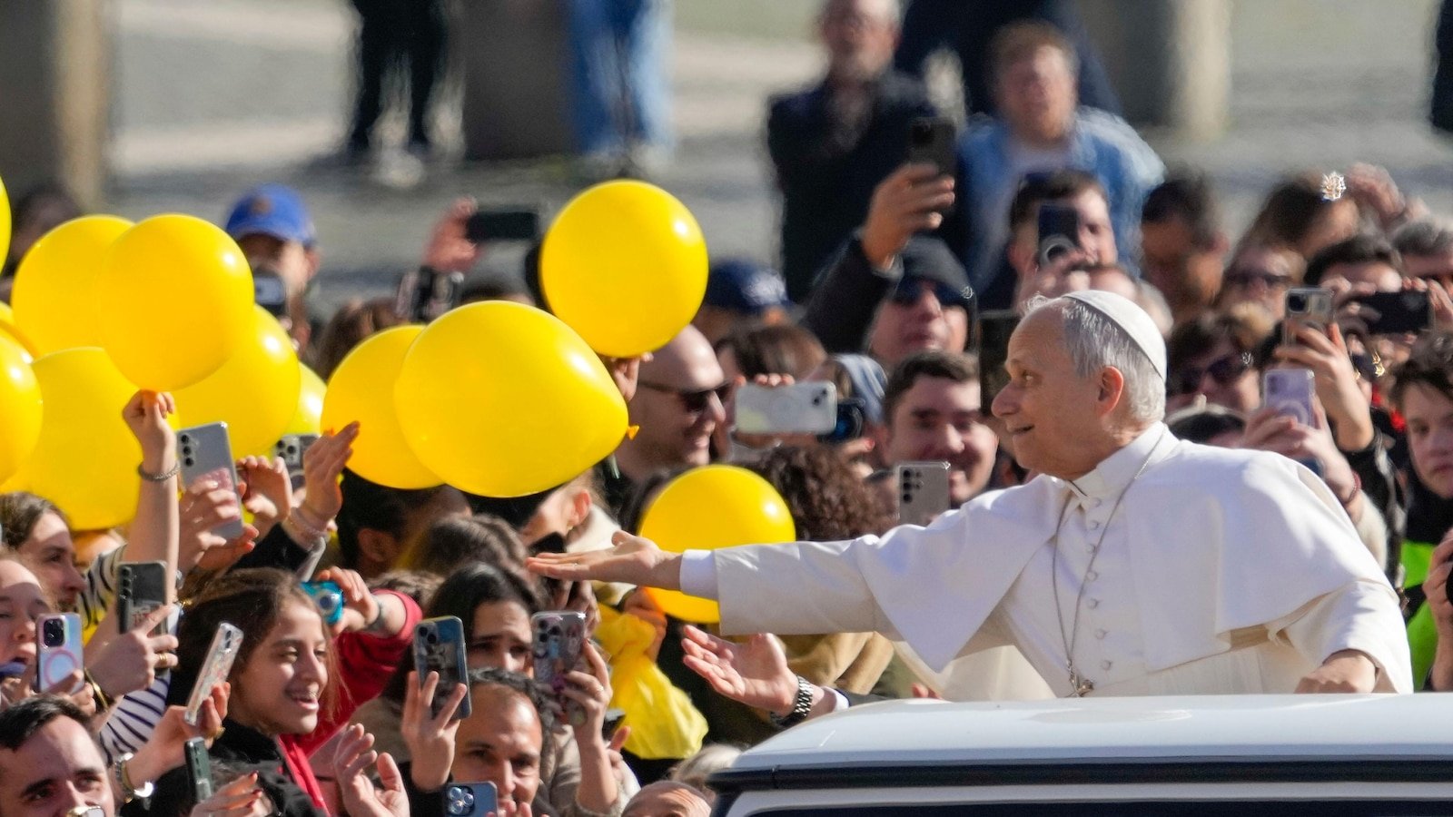 पुढील काही महिन्यांत पोपचा इटलीचा भव्य दौरा त्यांना लॅम्पेडुसा आणि त्यापलीकडे घेऊन जाईल