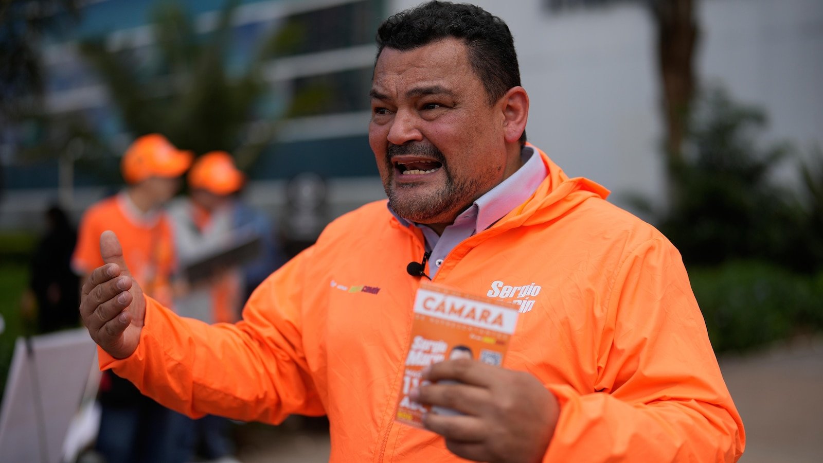 कोलंबियाच्या माजी FARC बंडखोरांनी चालवलेला हा पक्ष रविवारच्या निवडणुकीत अस्तित्वासाठी लढत आहे