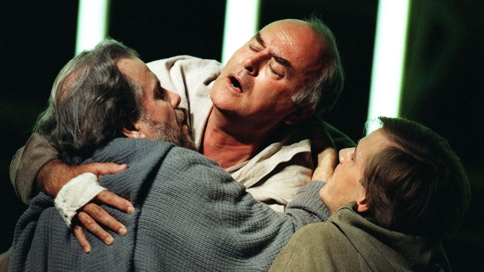 पुरस्कार विजेते गायक जोस व्हॅन डॅमे यांचे वयाच्या ८५ व्या वर्षी निधन झाले