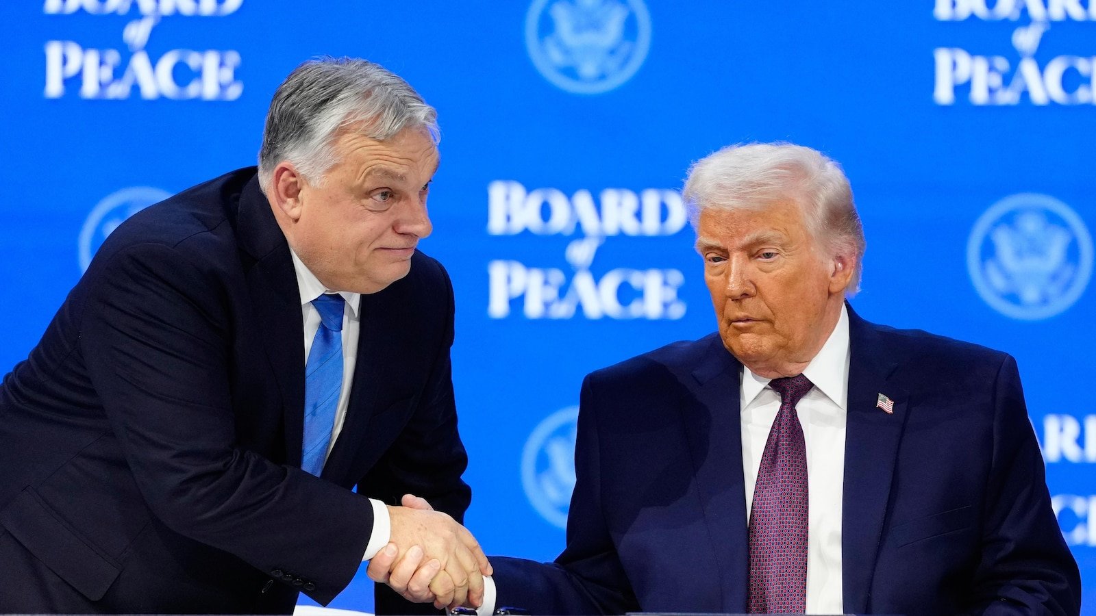 ट्रम्पच्या ग्रीनलँड महत्त्वाकांक्षेमुळे MAGA चे युरोपमधील अति-उजवे संबंध ताणले जातात